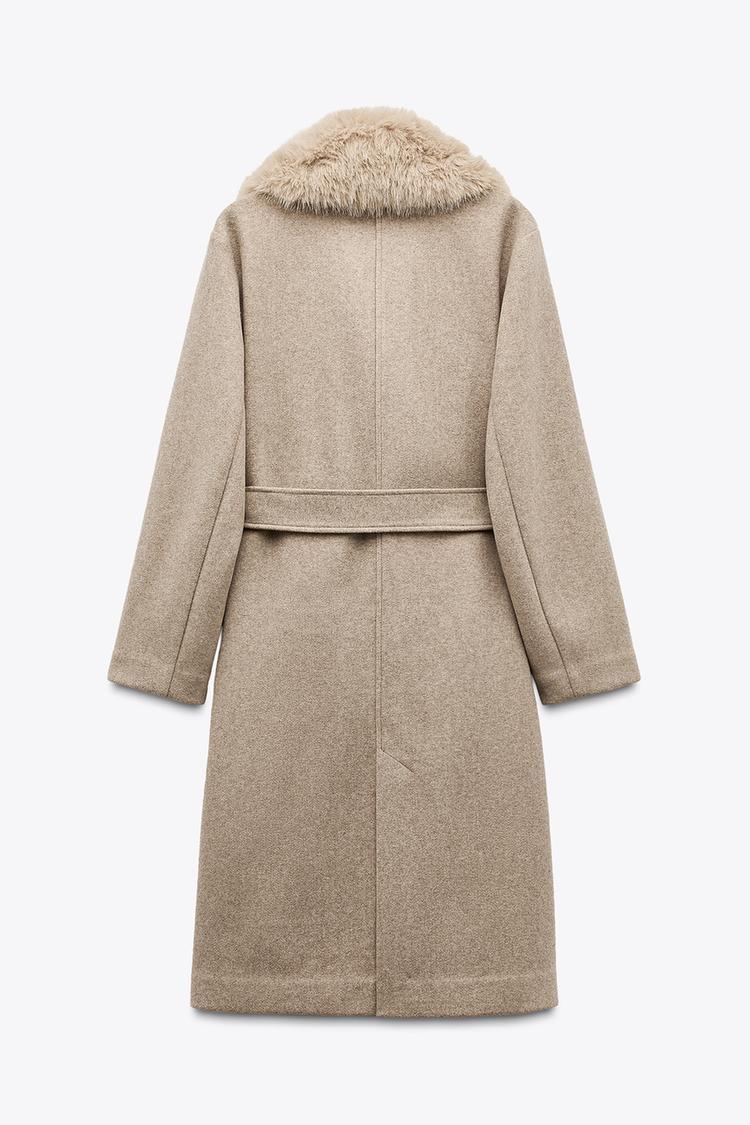 The ÆSTH Élégance Wool Coat