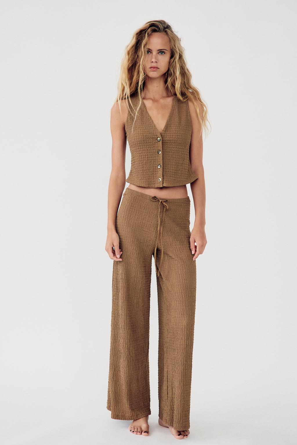 Structured Sleeveless Knit Vest