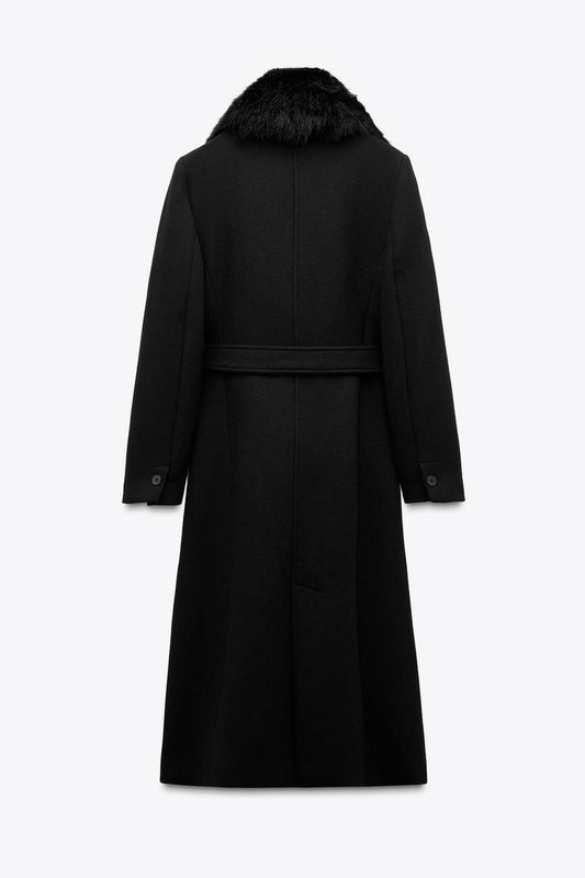 The ÆSTH Élégance Wool Coat