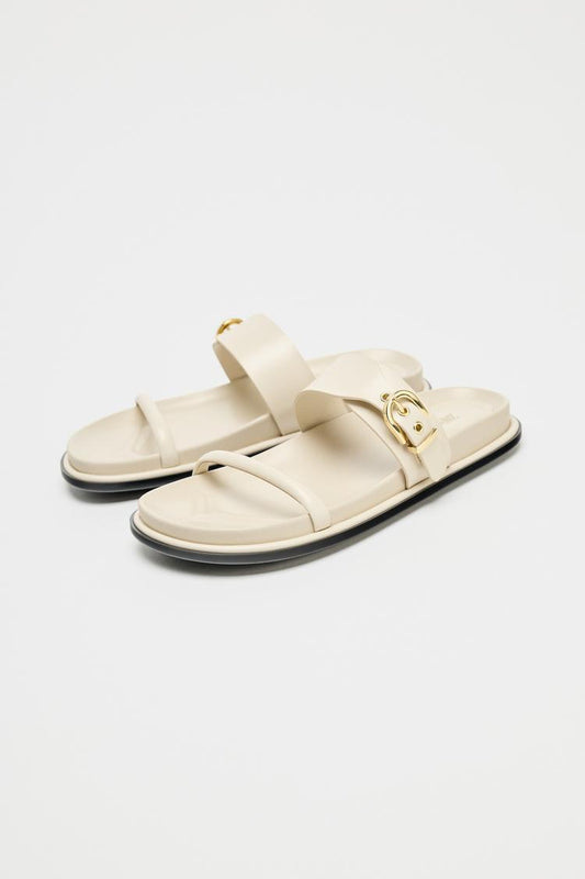 Vienna Flats - Edle Riemchen-Sandale mit Metallschnalle