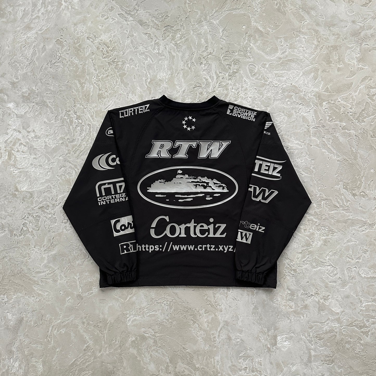The ÆSTH Sponsor Pullover