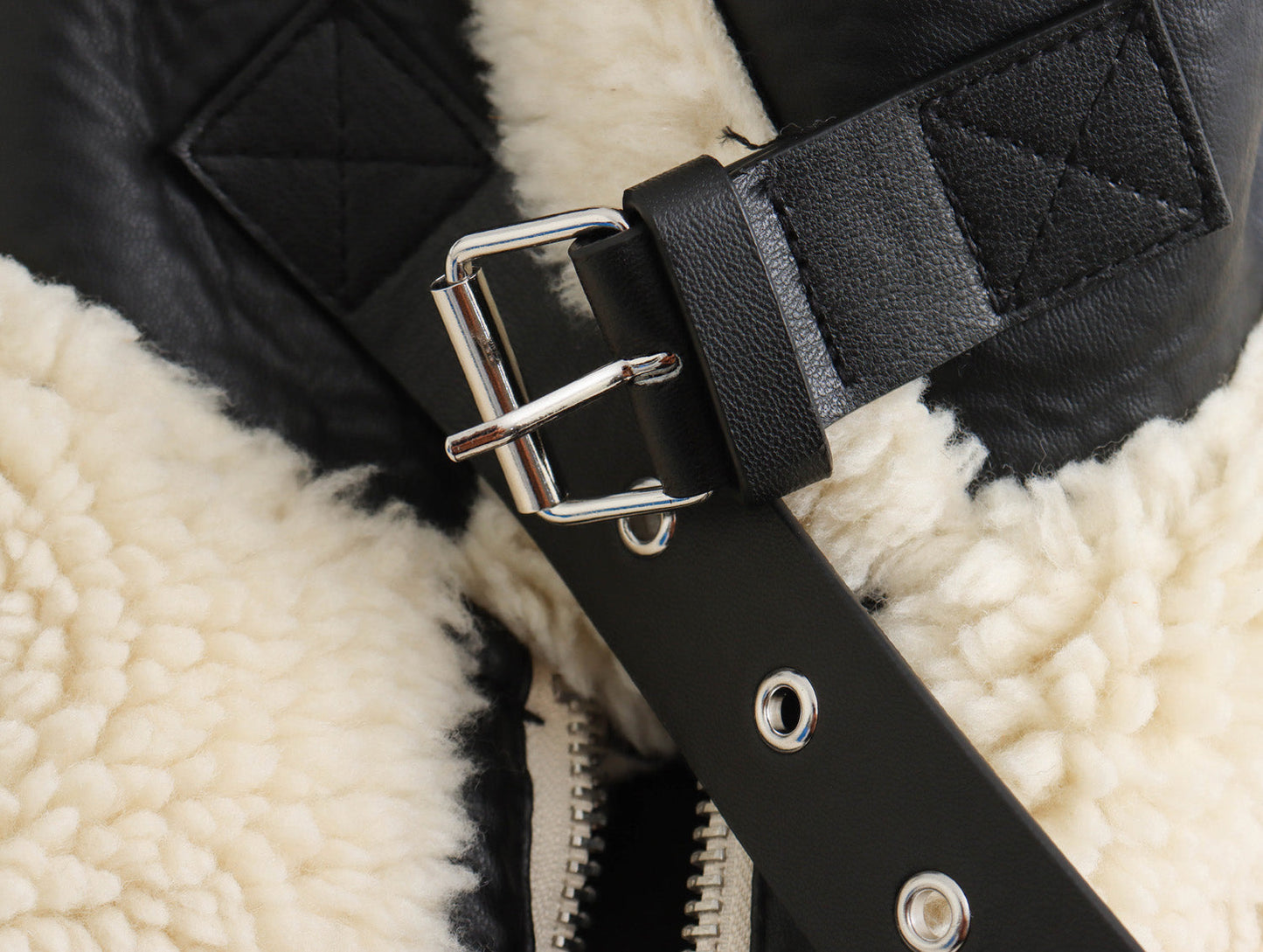 Viral ÆSTH Teddy Jacket