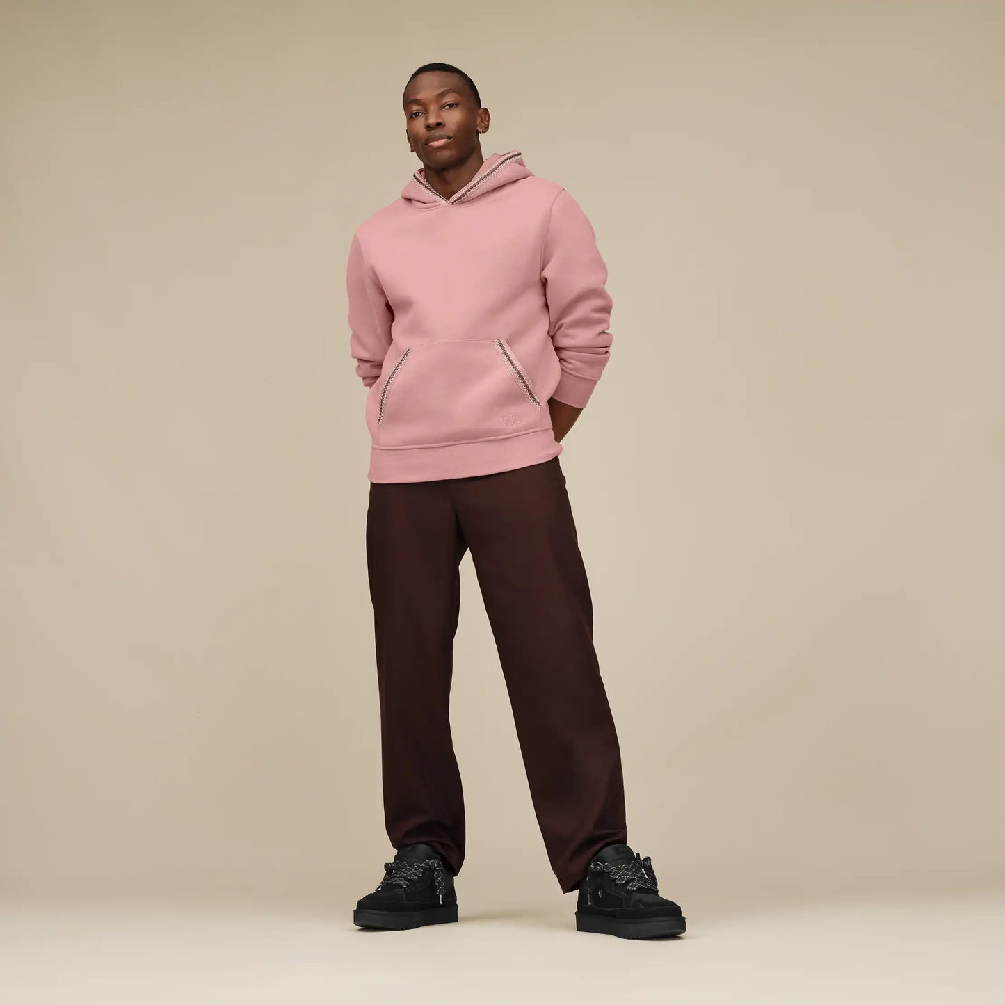 The ÆSTH Lowmel Sneaker