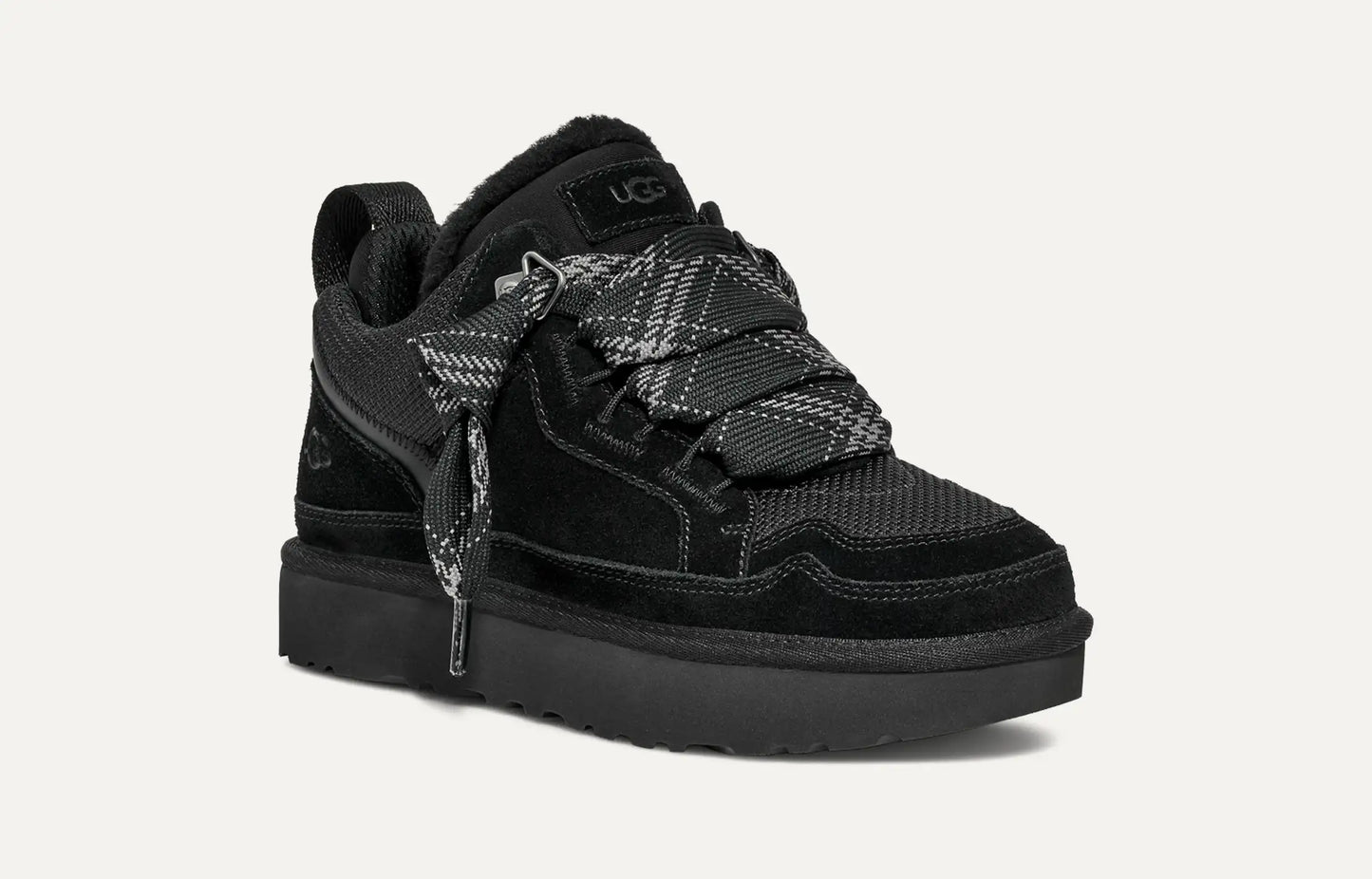 The ÆSTH Lowmel Sneaker