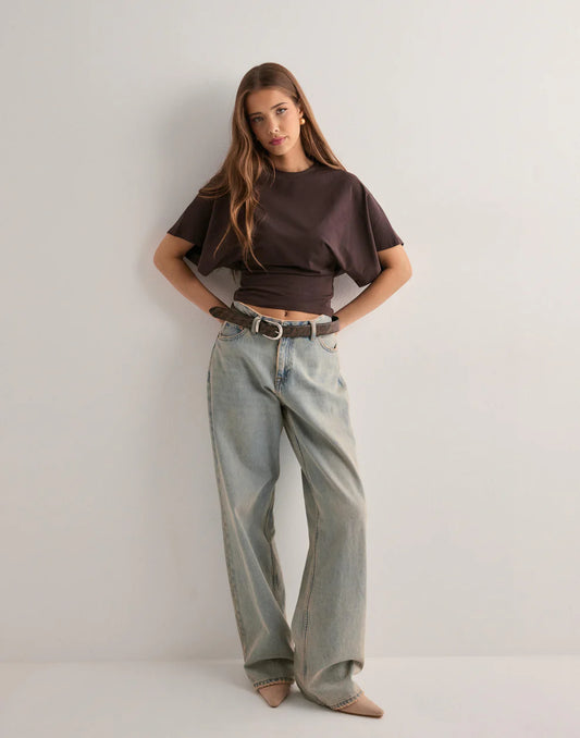 The ÆSTH Wide Sleeve T-Shirt