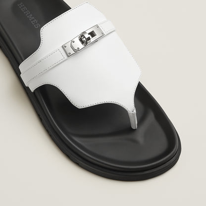 The ÆSTH Empire Slide